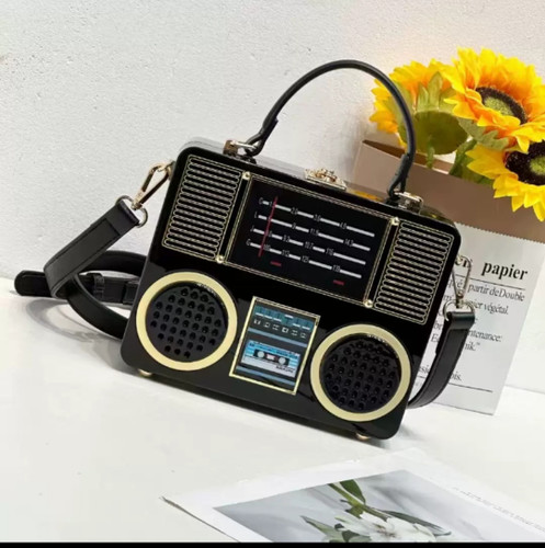کیف زنانه طرح رادیو نوستالژی برای سلیقه های خاص بسیار شیک و جذاب محکم و جادار