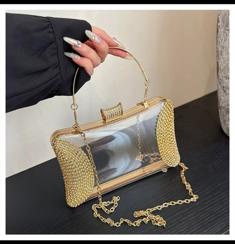 کیف مخصوص خانمها مناسب برای جوانان